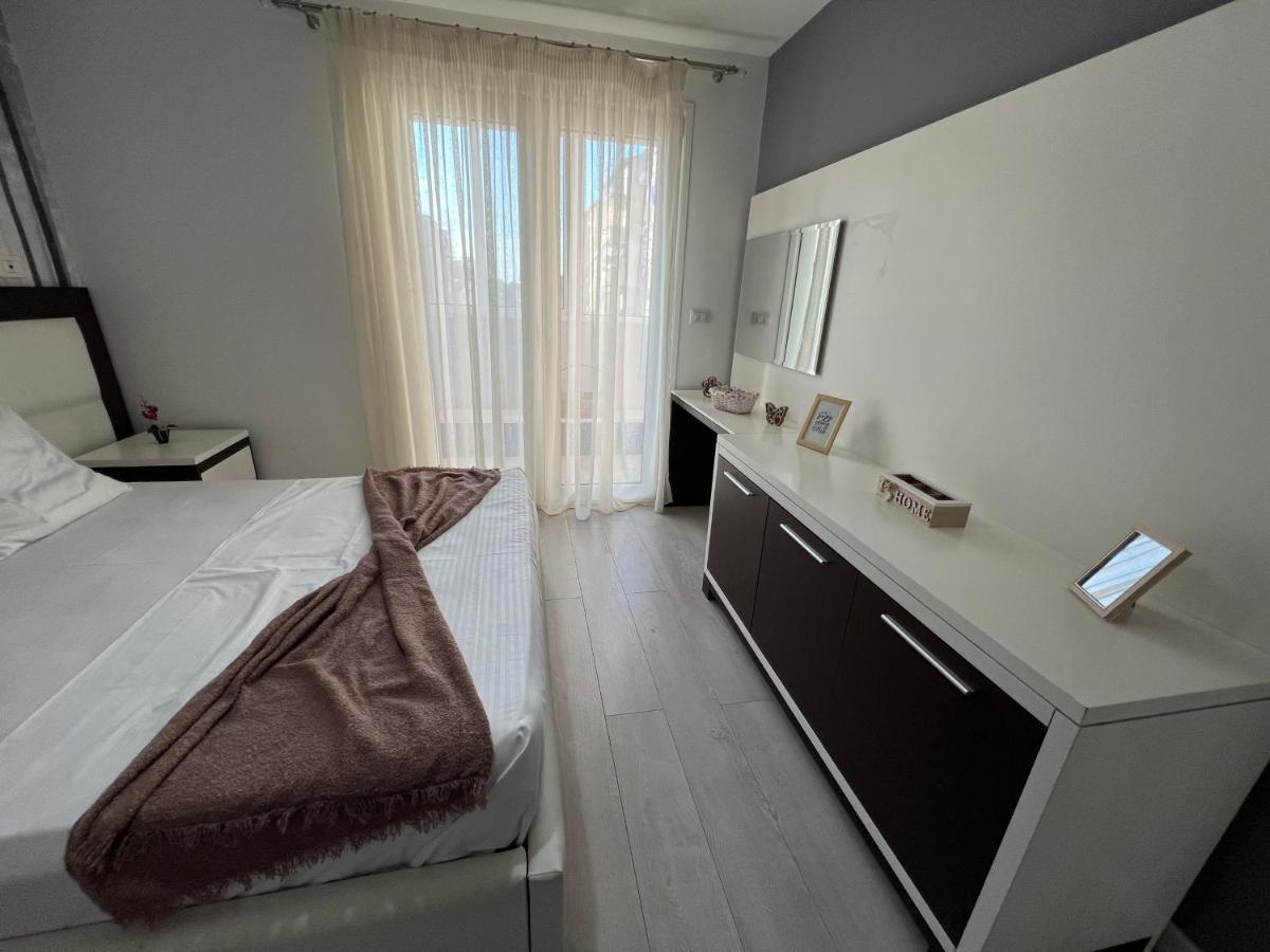 Tirana Noemi Home エクステリア 写真